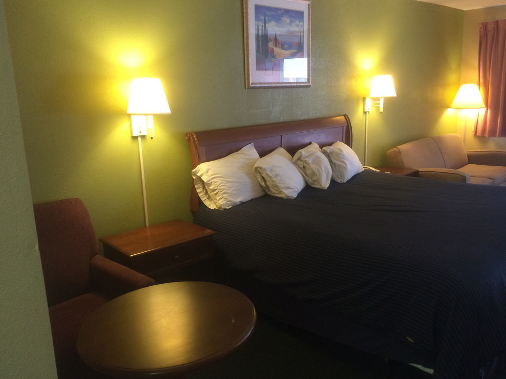 Hotel Express Anniston/Oxford Ngoại thất bức ảnh