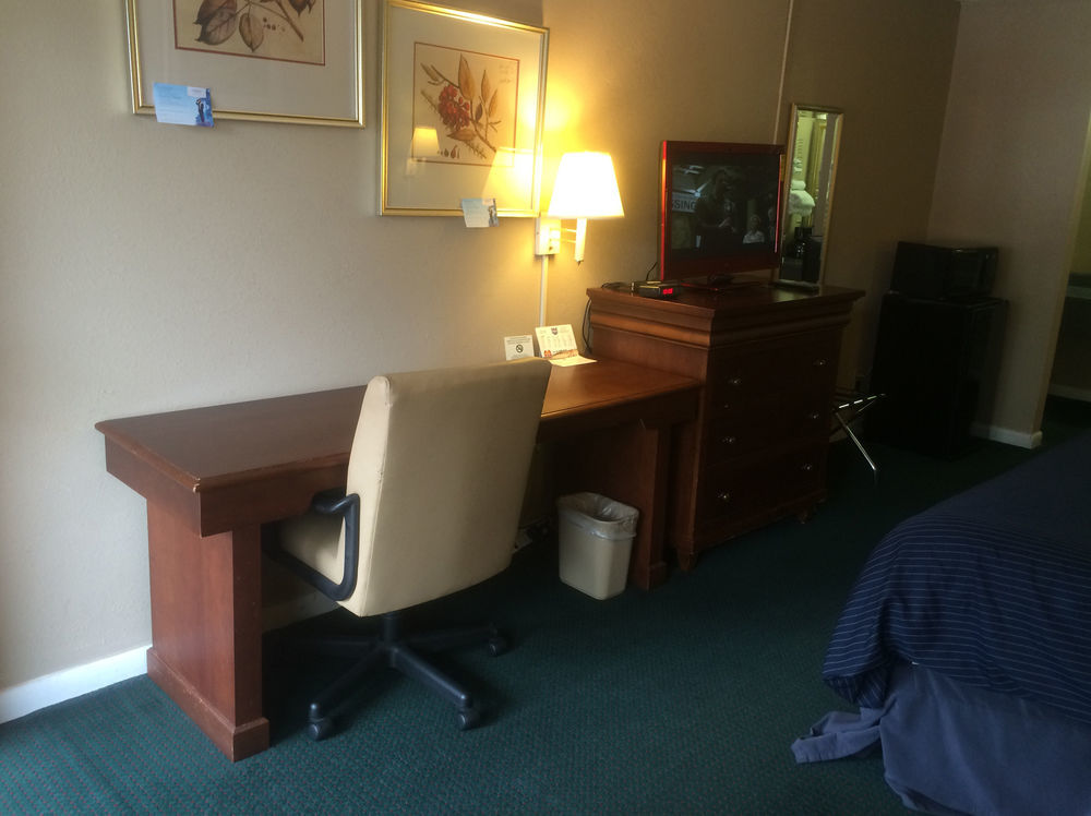 Hotel Express Anniston/Oxford Ngoại thất bức ảnh